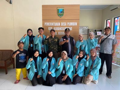 KKN UNS di Desa Plumbon Dorong Pengembangan Pariwisata Curug dengan Inisiatif Pengelolaan Sampah: Mewujudkan Tempat Wisata yang Bersih dan Berdaya Tarik